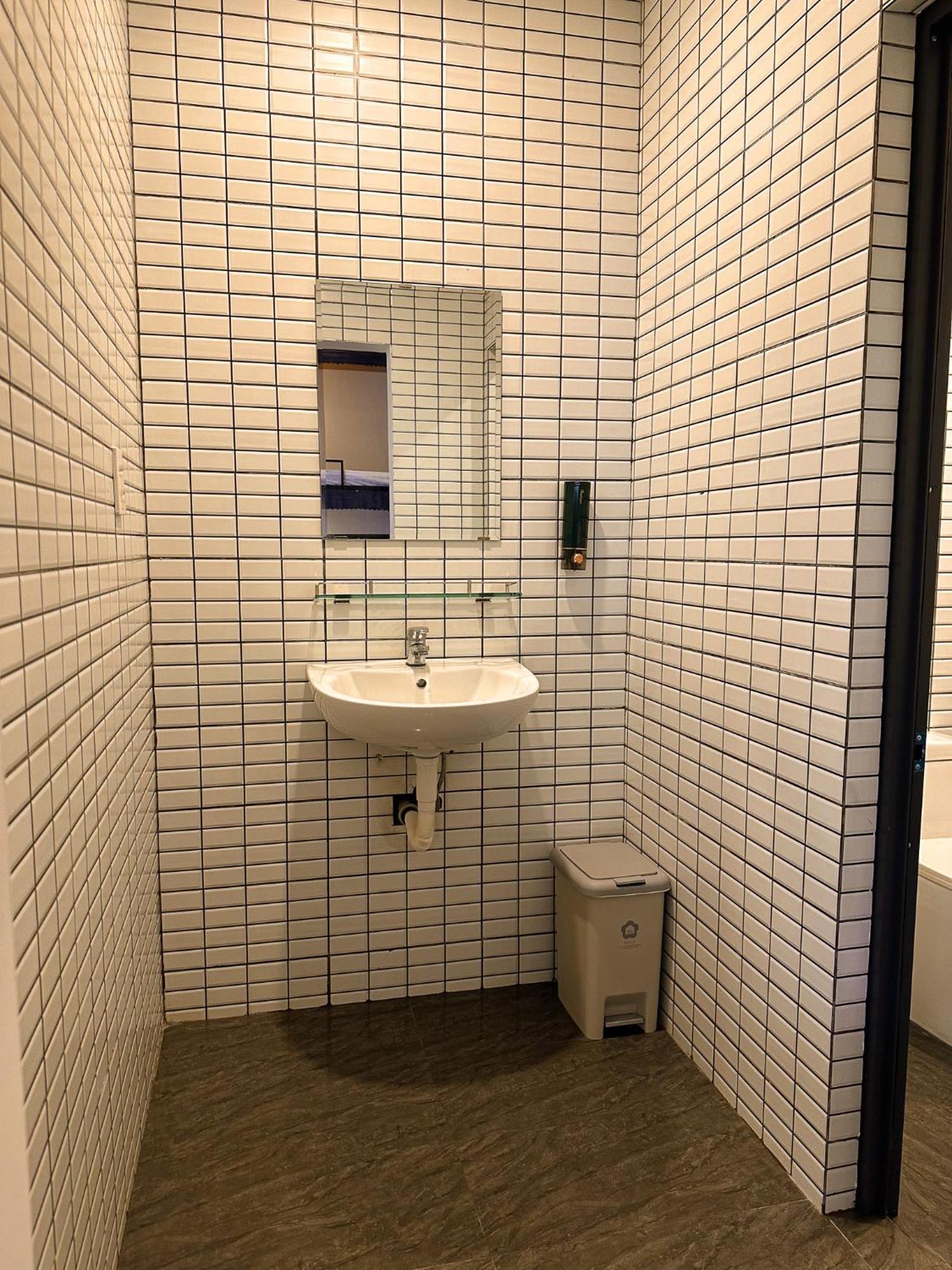 Gito Hostel ホイアン エクステリア 写真